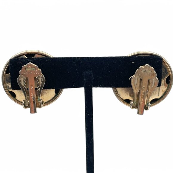 Vintage SARAH COVENTRY Large Round Textured Gold-Tone Clip-On Earrings Large - Picture 5 of 8